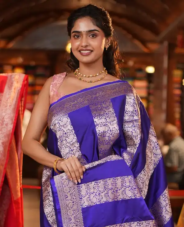 Blue Mashru Silk Saree – Elegant Traditional Wear