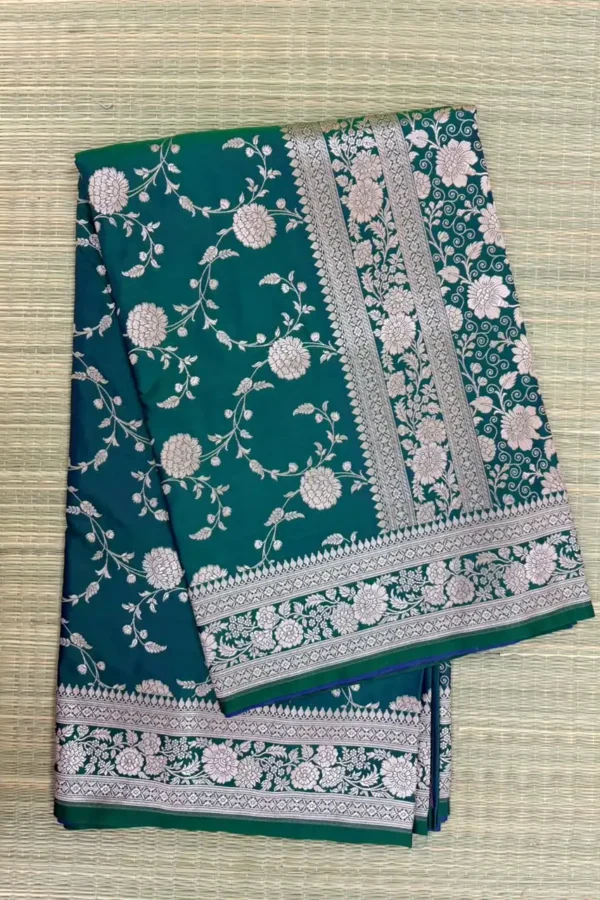 Dark Green Floral Jaal Pure Mashru Silk Saree