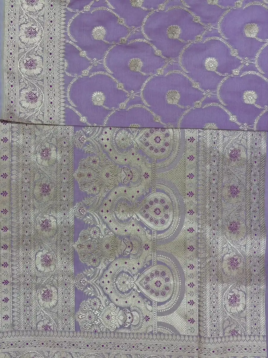 Lilac Pure Mashru Silk Saree with Dark Purple Piping Border - Image 2