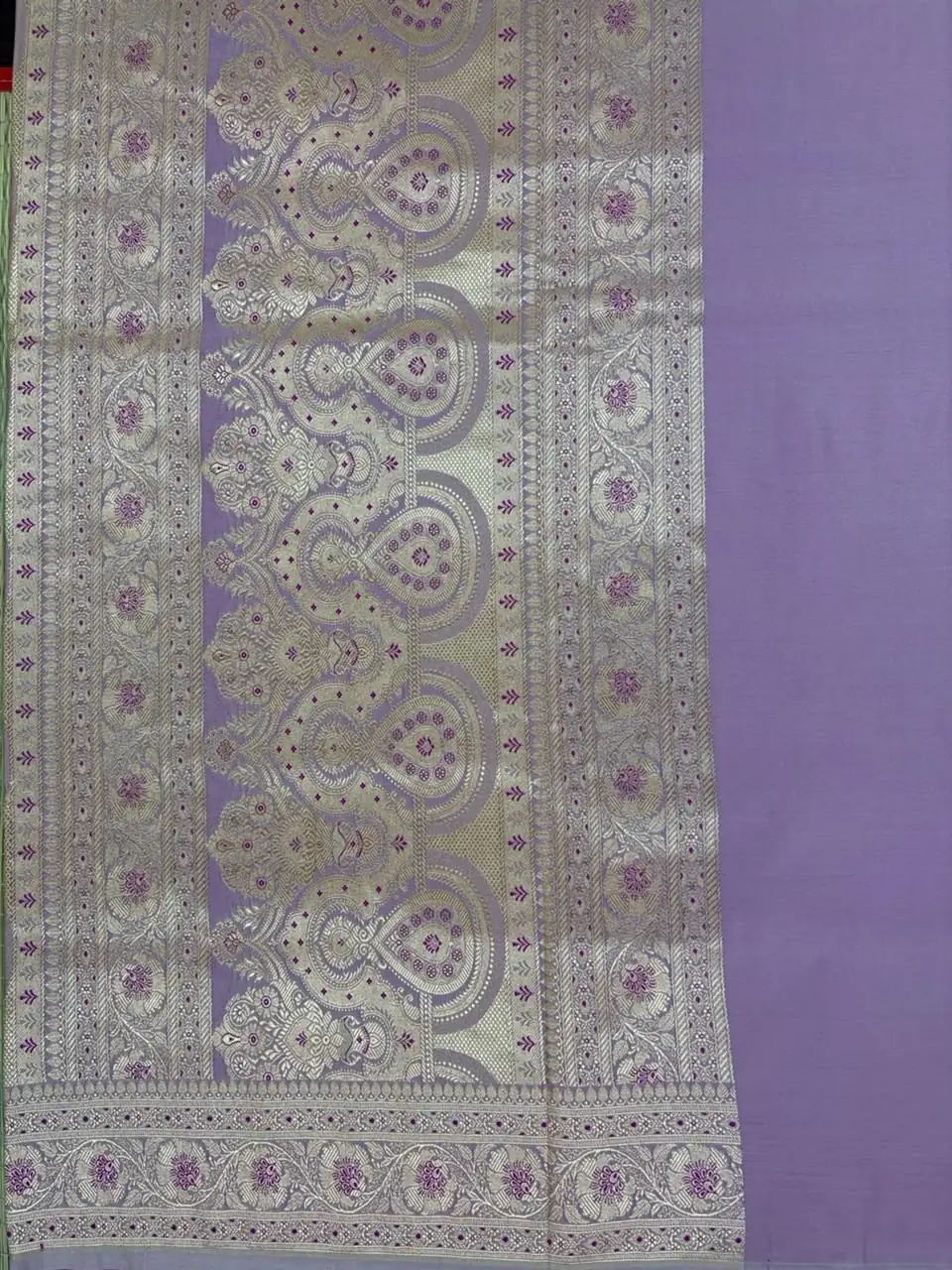 Lilac Pure Mashru Silk Saree with Dark Purple Piping Border - Image 3