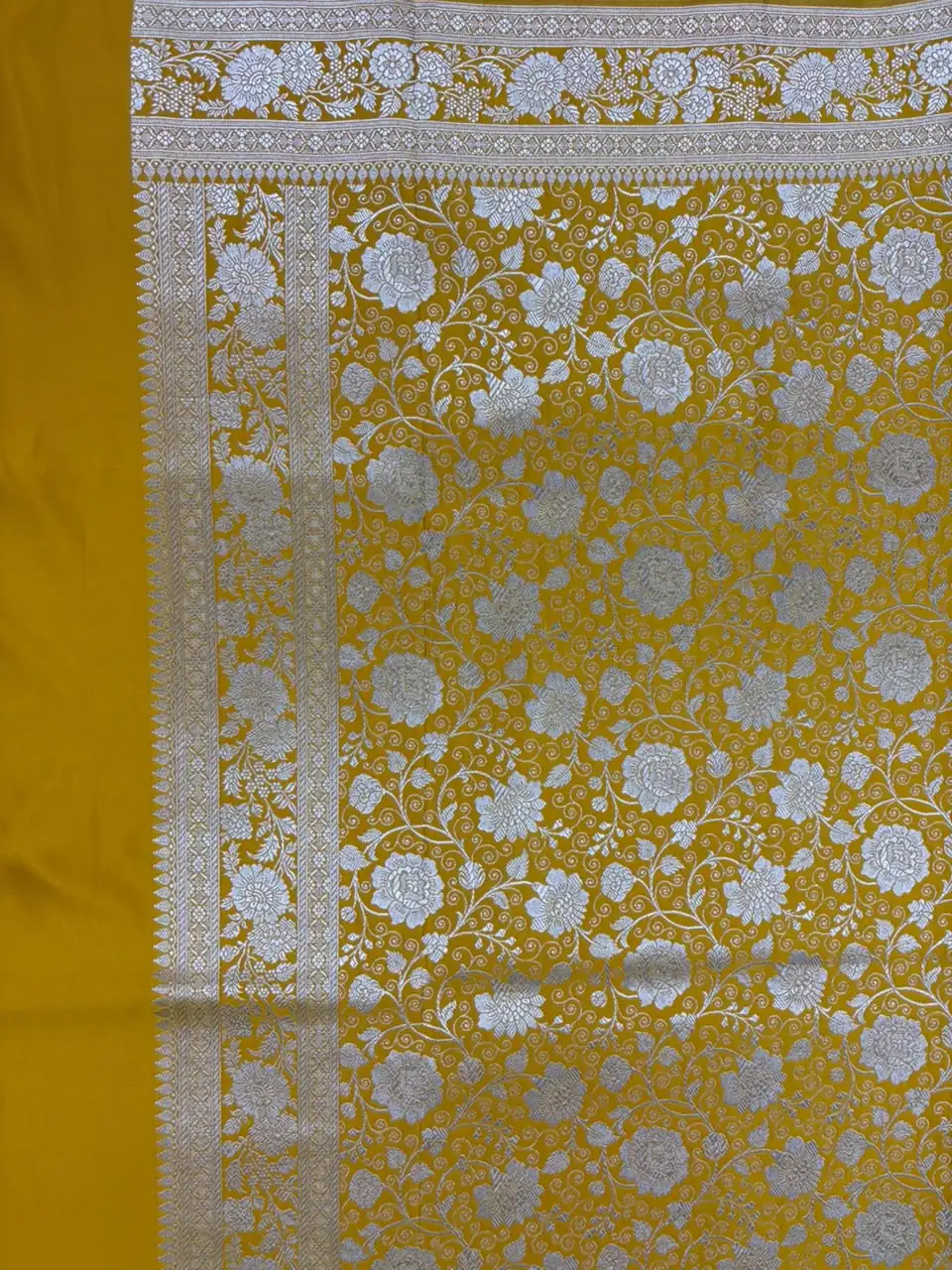 Mustard Yellow Floral Jaal Pure Mashru Silk Saree - Image 3