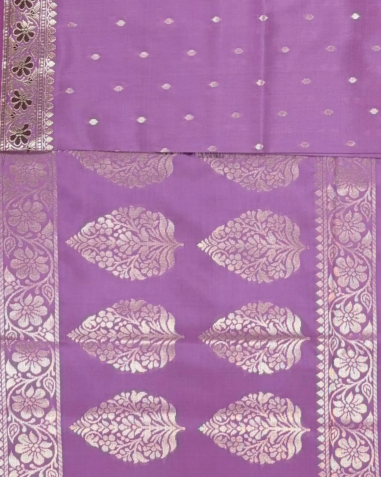 Onion Pink Semi Silk Saree - Image 2