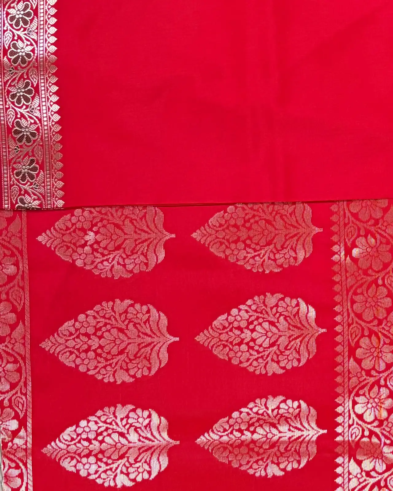 Red Semi Silk Saree - Image 2