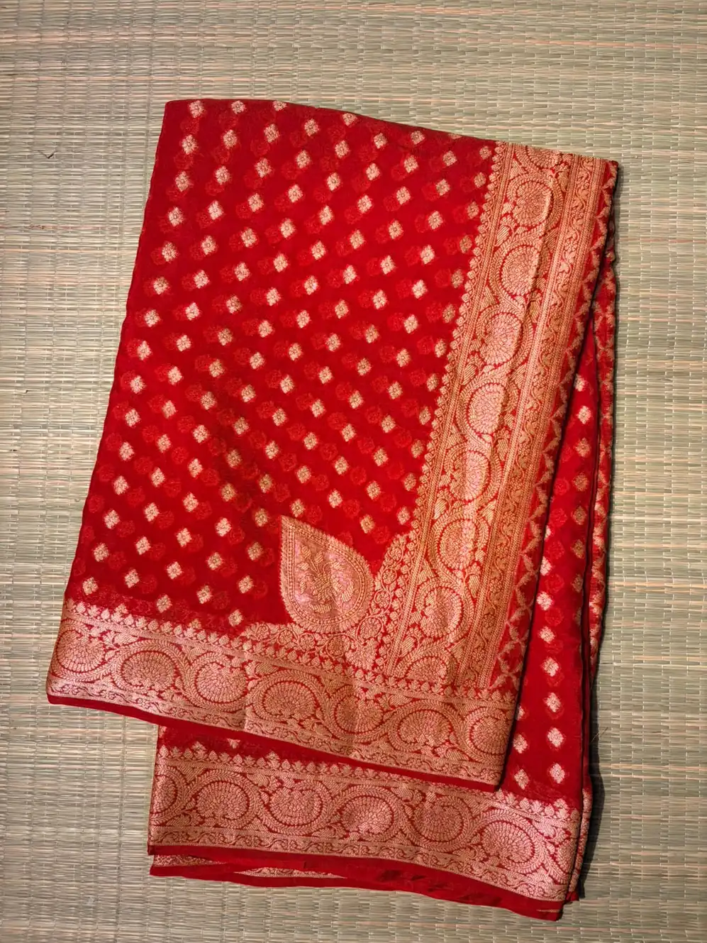 Bright Red Small Butta Pure Georgette Saree 2
