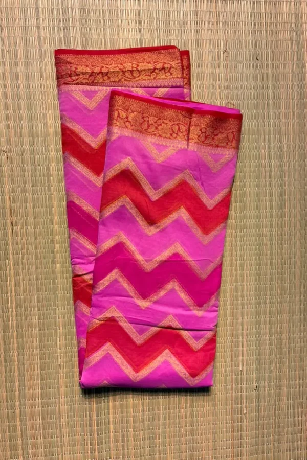 Red and Rosemilk Zigzag Semi Chiffon Saree 1