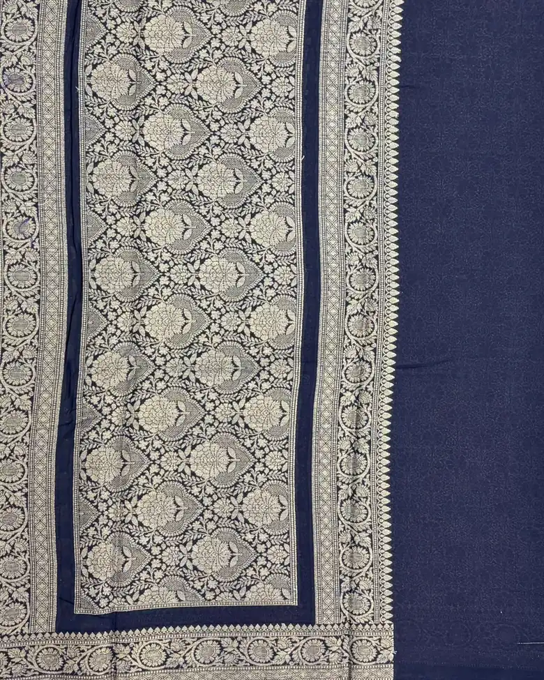 Grey Semi Chiffon Saree with Black Border - Image 3