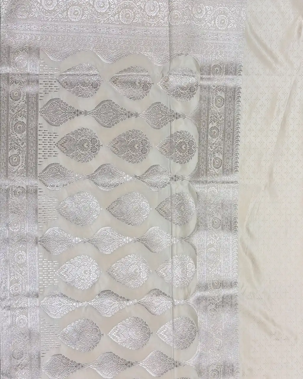 Beige and Pale Peach Rangkaat Pattern Pure Katan Saree - Image 2