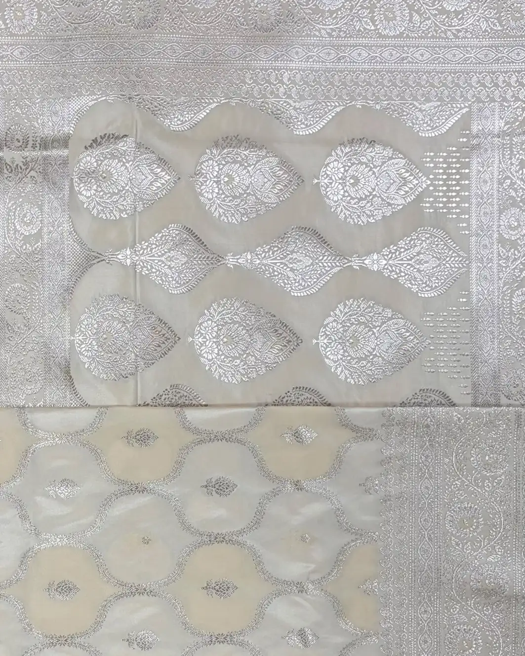 Beige and Pale Peach Rangkaat Pattern Pure Katan Saree - Image 3