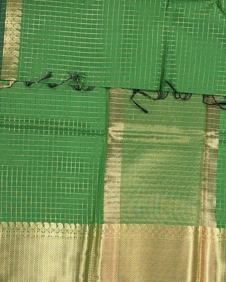 Parrot Green Checked Semi Katan Saree - Image 3